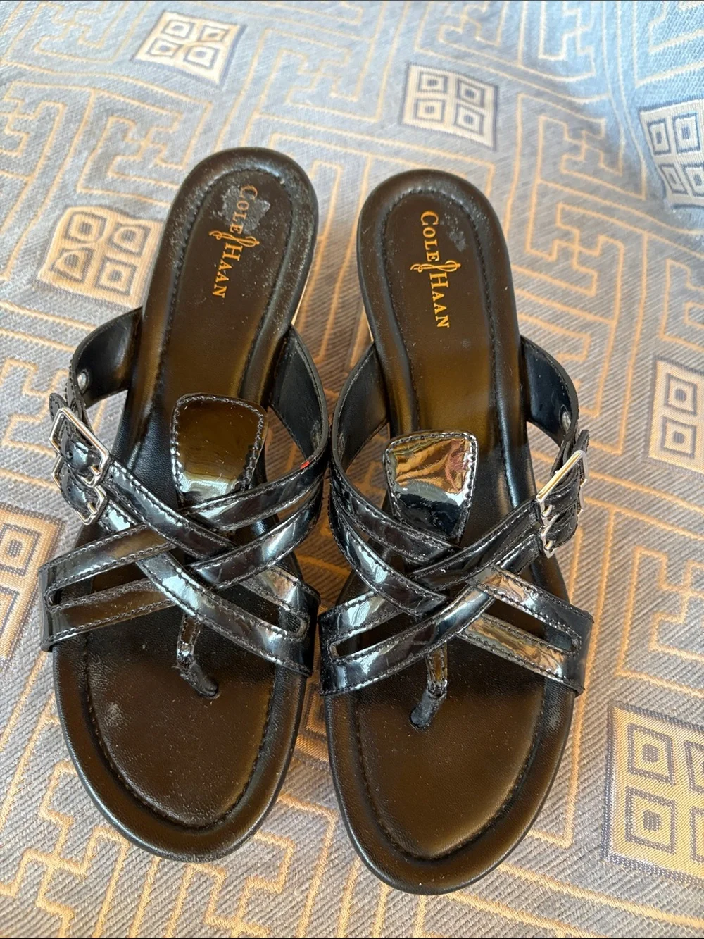 Cole Haan women’s Corby Thong II Black Patent Cork Wedge Sandals slip on 7.5B